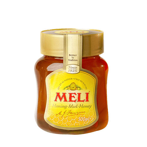Liquid honey in jar